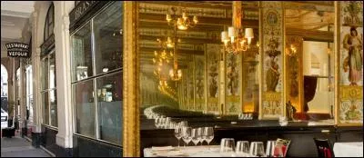Ce restaurant est bien placé dans la galerie du Beaujolais du Palais-royal. Il a été ouvert en 1784 et portait le nom de « café de Chartres » (on peut encore voir la devanture à ce nom). Le chef Raymond Oliver y a travaillé pendant de longues années.
Quel est ce restaurant ?
