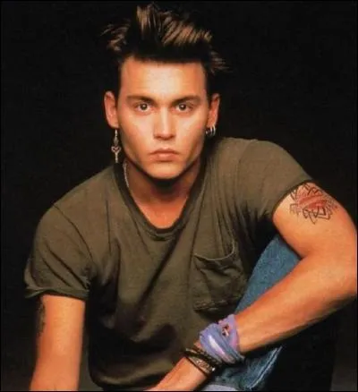 Dans les années 80, Johnny Depp jouait dans...