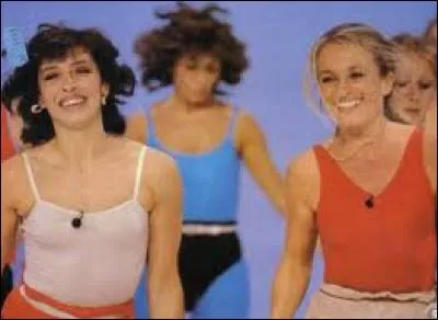 Dans les années 80, on faisait de l'aérobic devant la télé avec...