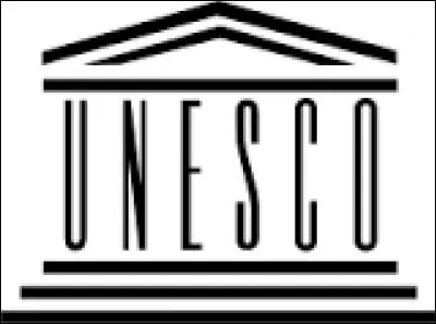 Quel est le sigle de l'Organisation des Nations unies pour l'éducation, la science et la culture et où est son siège ?