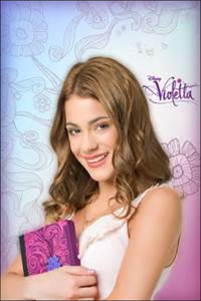De qui Violetta va-t-elle être amoureuse en premier ?