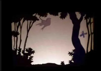 Dans quel pays le théâtre d'ombres trouve-t-il ses origines ?