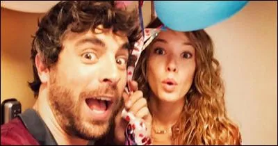 Dans la saison 6, Caro a un ....