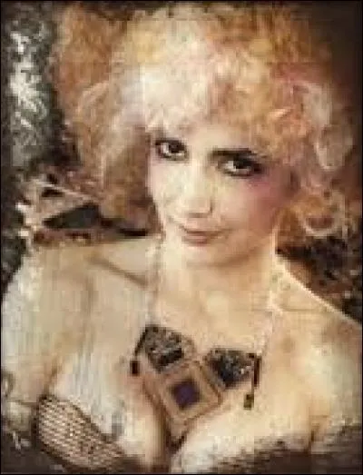 Quel est personnage que Sabine Perraud joue ?