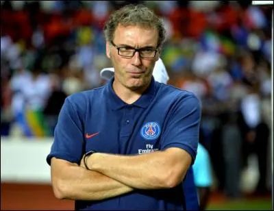 Dans quel club, Laurent Blanc, l'actuel entraîneur du PSG, n'a-t-il pas joué ?