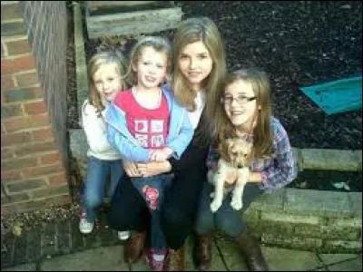 A-t-elle des frères et soeurs ?