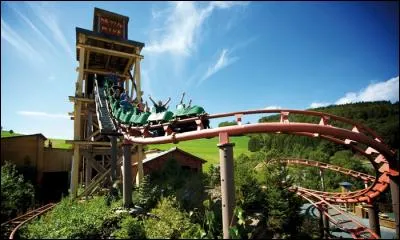 Dans quel pays pourrez-vous aller dans un parc d'attraction appelé "Fort Fun Abenteuerland" ?