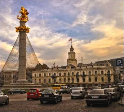 Tbilissi est la capitale de la République de Géorgie.