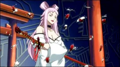 Comment s'appelle cette fille qui affronte Erza dans la tour du paradis ?