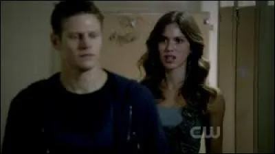 Que peut-on dire de la mère de Matt et Vicki ?