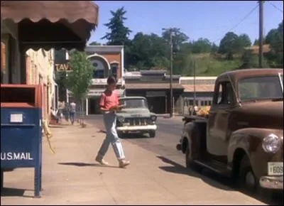 Quelle ville imaginaire du Maine a servi de cadre à plusieurs récits de Stephen King ?