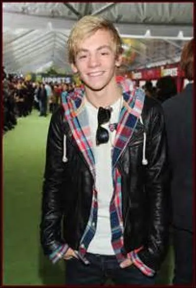 Quel est le nom du groupe d'Austin ?