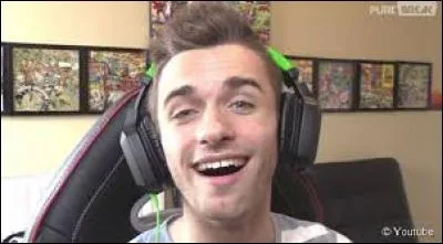 En 2016, combien de vidéos publie-t-il par semaine, généralement ?