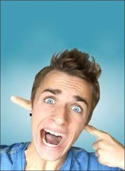 Quelle maladie sa petite amie de 2012 avait-elle, générant de nombreux commentaires négatifs ?