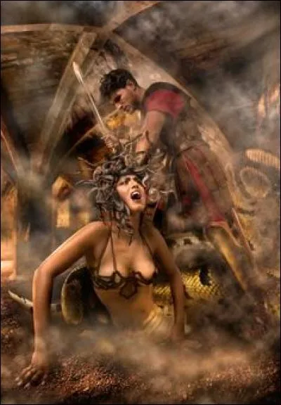 Quel dieu grec offrit son casque à Persée pour vaincre la terrible Méduse ?