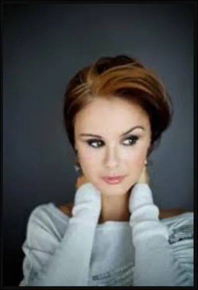 C'est la mère de...