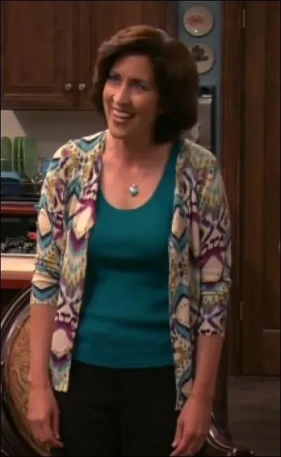 Quel est le nom de l'actrice qui joue Marissa Benson dans Icarly ?