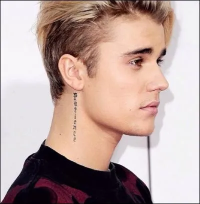 Est-il ami avec Taylor Swift ?