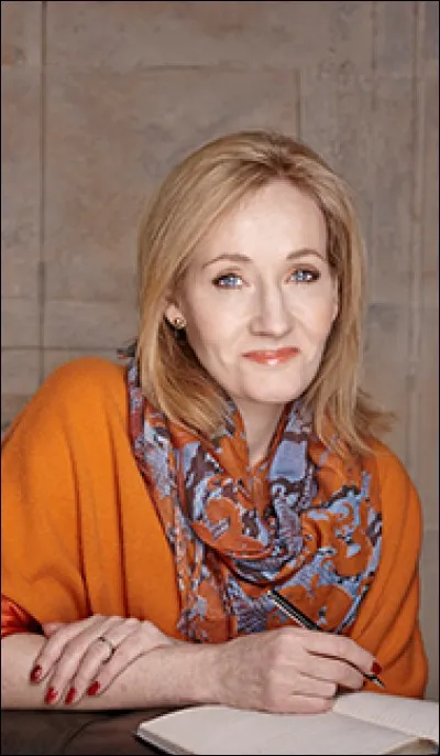 Qui a écrit les uvres "Harry Potter" ?