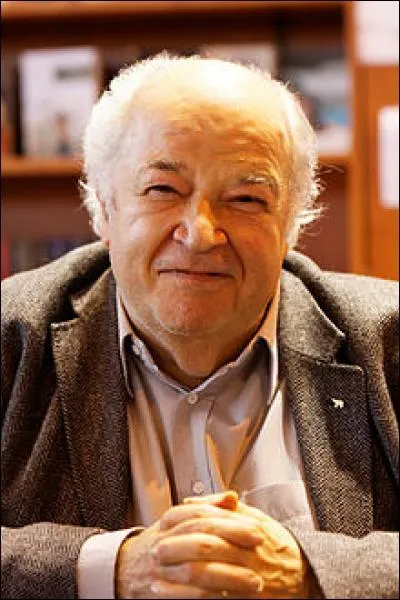 "Comme on fait sa nuit, on se couche", "Visas", "Le Tribunal des flagrants délires", etc. C'est Claude Villers, évidemment ! Mais quel est son nom de baptême ?