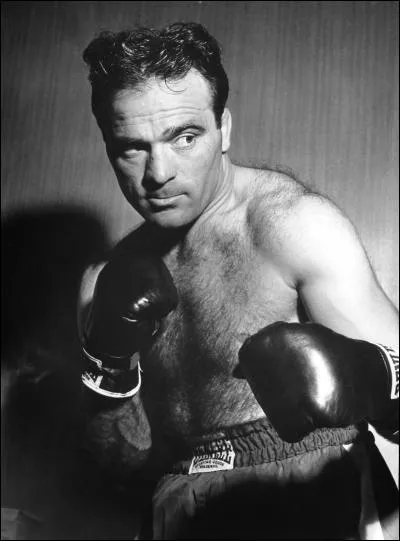 Indices : Gassion, hymne, Milord, rien, légionnaire !