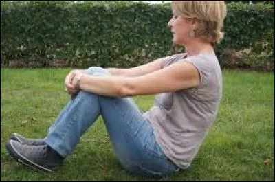 A - Conjuguez correctement le verbe "s'asseoir".