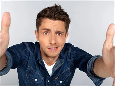 Pour finir, pouvez-vous me dire, sur quelle radio, l'animateur Guillaume Pley anime-t-il une émission ?