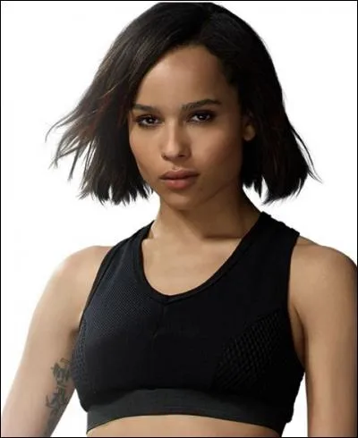 Comment s'appelle la meilleure amie de Tris ?