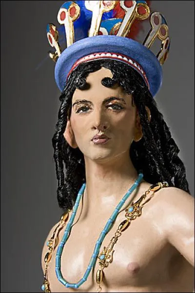 Ce puissant roi de Crète, devint un des trois juges des Enfers à sa mort. Qui est-il ?