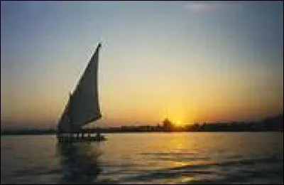 Ah aah, ah aah, voiles sur les filles....(complétez) :