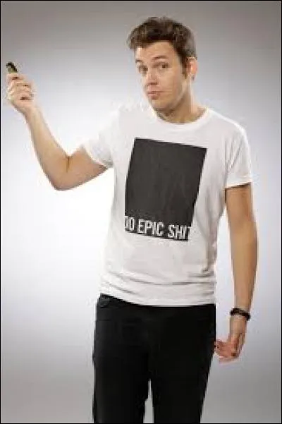 Quelle est la date de sa première vidéo ?