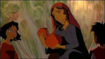 Quel membre de la famille du protagoniste va l'accompagner secrètement jusqu'à sa nouvelle demeure ?