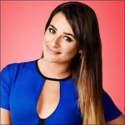 Qui est sa mère biologique ?