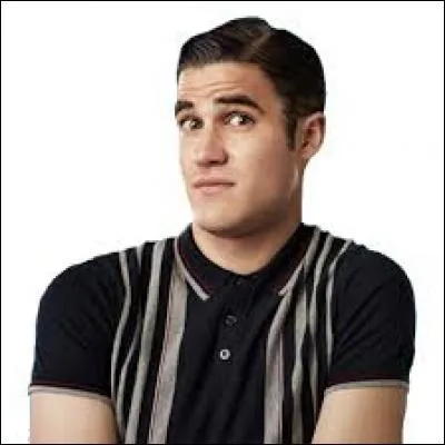 Quel aurait dû être le nom de famille de Blaine, à la base ?