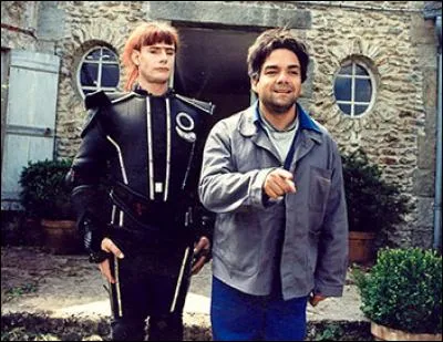 Que peut-on dire du film "L'Extraterrestre" sorti en 2000 avec Didier Bourdon dans le rôle principal ?