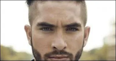 Quelle est la couleur de ses yeux ?