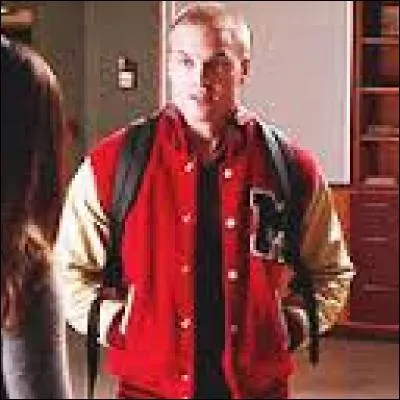 Quel est son surnom, donné par lui-même ?