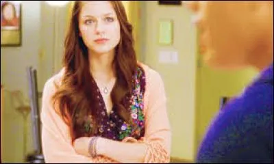 Quelle est la couleur de ses cheveux ?