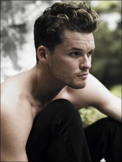 Quel est le métier de Julian ?