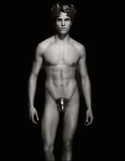 Qui est ce magnifique dieu de la lumière et de la beauté ?