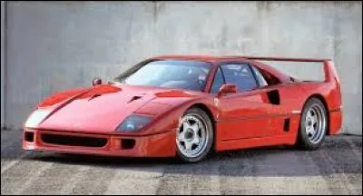 Comment s'appelle cette voiture ?