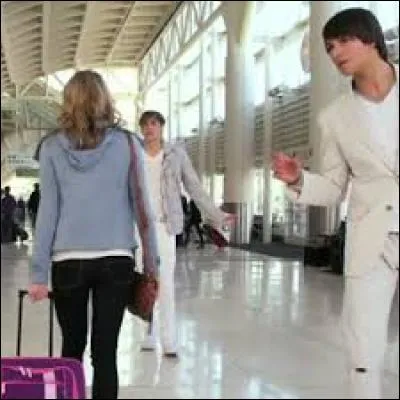 Pourquoi est-elle partie ?