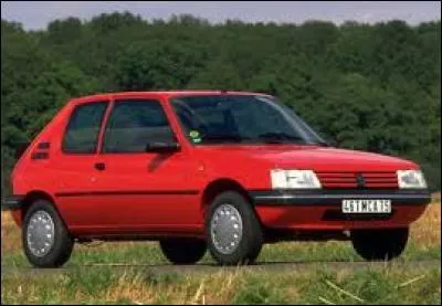 La Peugeot 205 est apparue dans les années 90.