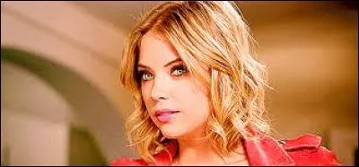 À qui est-elle fiancée ?