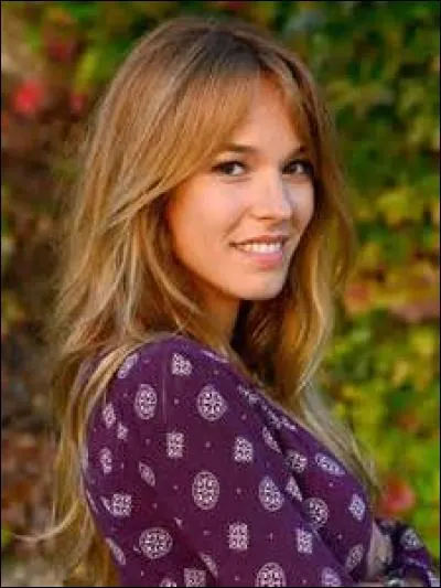 Comment s'appelle la meilleure amie de Clem ?