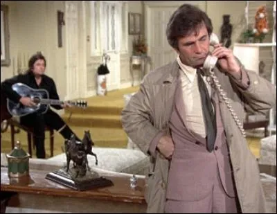 Saison 3 - chanteur de country music - parachute - accident aérien - bouteille thermos