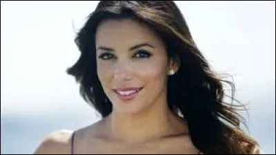 Vrai ou faux ? Eva Longoria est décédée en 2010.