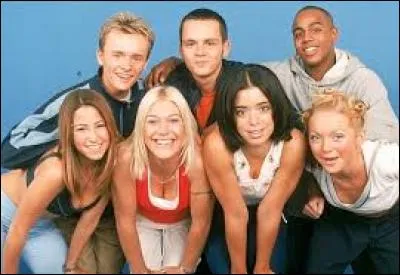 Quel est le nom de ce groupe qui a eu à la fin des années 90 leur propre série télévisée ?