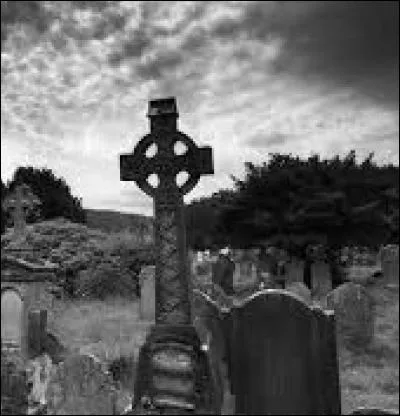 Quel groupe de grunge féminin originaire de Los Angeles a chanté "Pretend We're Dead" ?