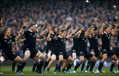 Comment s'appelle la danse effectuée par l'équipe nationale de rugby néo-zélandaise ?